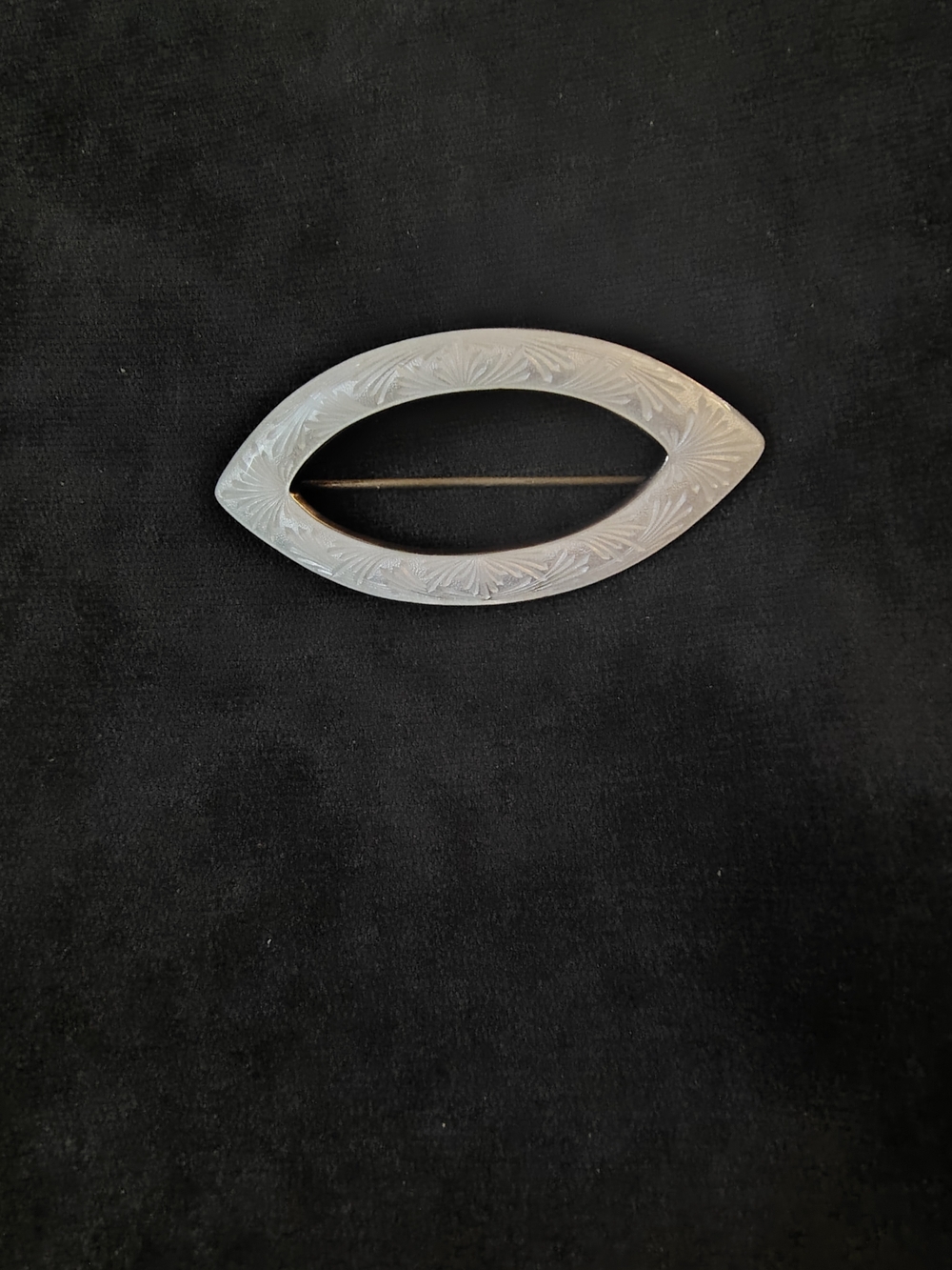 Vtg. Charles M. Robbins Champleve White Glass Enamel Brooch